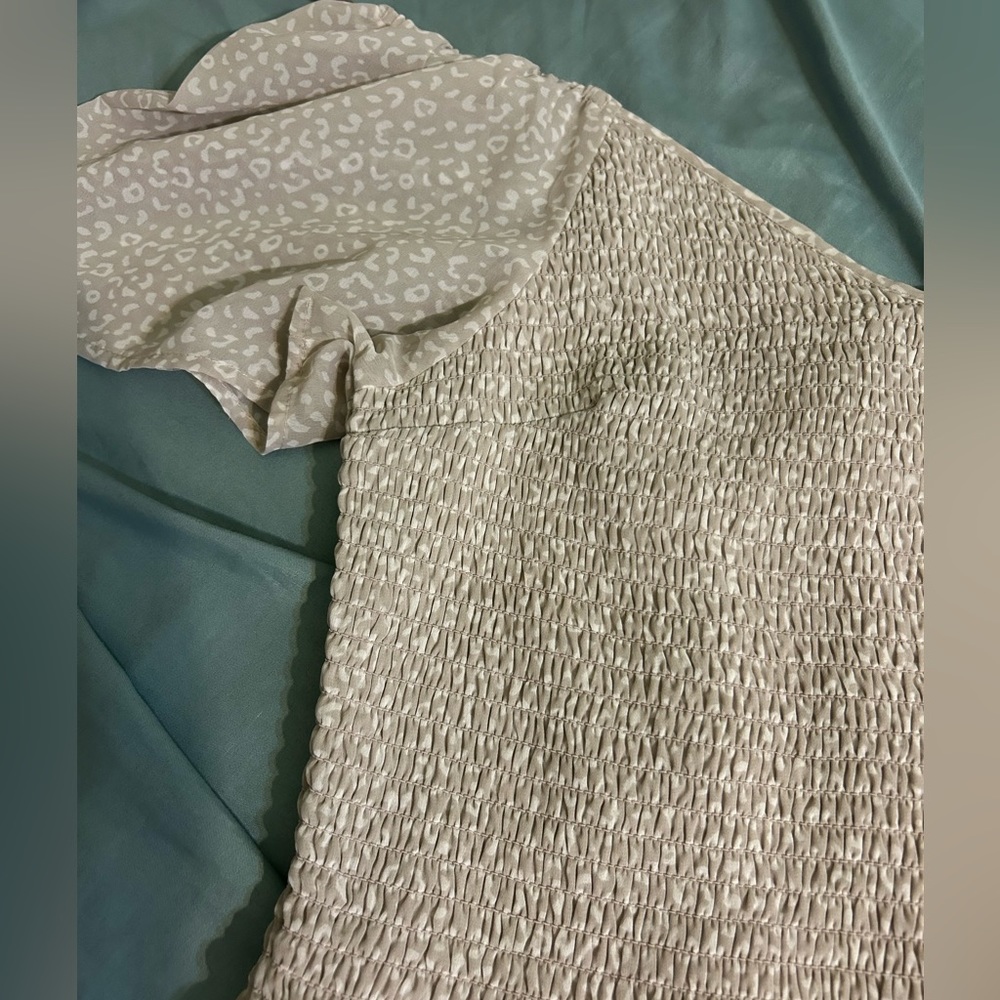 Blouse - Picture 3 of 3